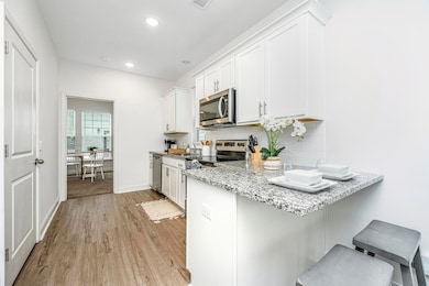 1527 Foster Creek RD