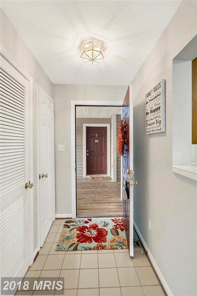 8099 Lacy Dr unit 304, Manassas, VA 20109 - photo 3