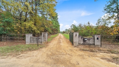 2392 Mc 24, Fouke, AR 71837 - photo 2