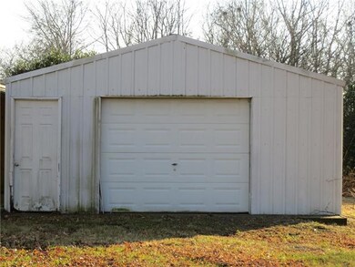 Detached Garage