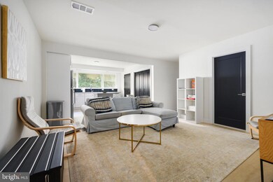 100 W Taylor Run Pkwy unit 3, Alexandria, VA 22314 - photo 3