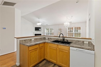 1051 Bexley Ct, High Point, NC 27262 - photo 5