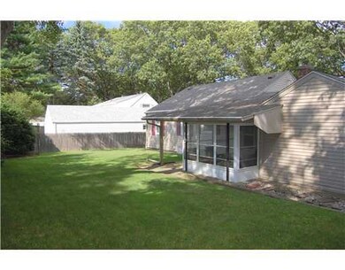 87 Rutherford Ave, Warwick, RI 02886 - photo 2