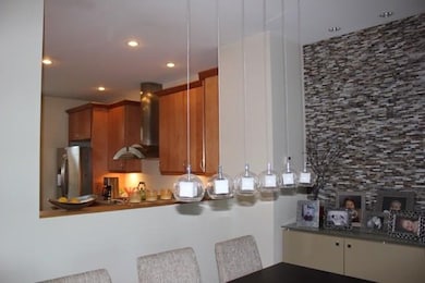 1850 Riverside Mews unit 20, Pittsburgh, PA 15203 - photo 7