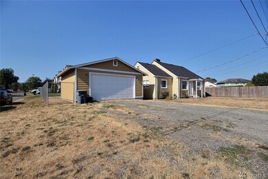 201 Tacoma Ave NW, Orting, WA 98360 - photo 2