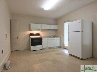 829 E 32nd St, Savannah, GA 31401 - photo 5