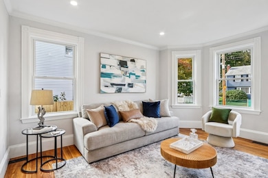 183 Temple St, West Roxbury, MA 02132 - photo 5