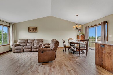 1664 34th St NE, Sauk Rapids, MN 56379 - photo 5