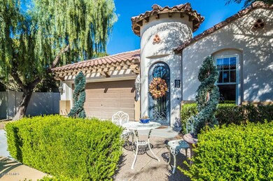 2048 E Hackberry Pl AZ-4
