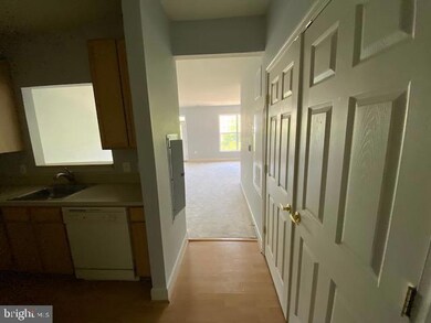 11924 Darnestown Rd unit 204, Gaithersburg, MD 20878 - photo 6