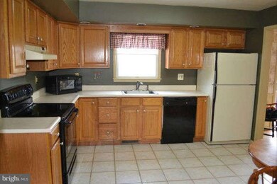 17207 Falls Rd, Upperco, MD 21155 - photo 4