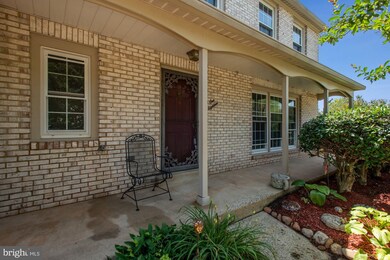 118 Connemara Dr, Sterling, VA 20164 - photo 3