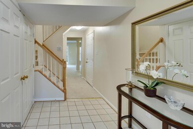 3121 Sutherland Hill Ct, Fairfax, VA 22031 - photo 3
