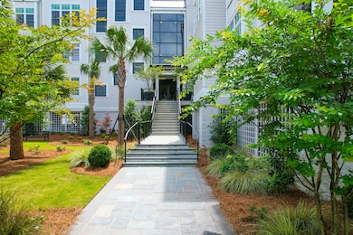 108 Fairbanks 401 -Tidalcreekphoto- (61)