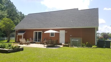 112 Creighton Dr, Jacksonville, NC 28546 - photo 6