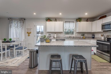 454 Switchgrass Ct, Bunker Hill, WV 25413 - photo 7