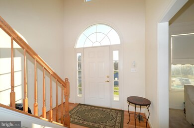 12938 Torchlight Dr, Woodbridge, VA 22193 - photo 2