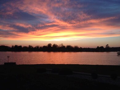 830 SE Santee Dr, Greensburg, IN 47240 - photo 7