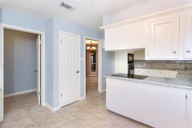 15011 Park Creek Ct, Houston, TX 77070 - photo 7