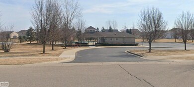 3121 Misty Creek Dr, Swartz Creek, MI 48473 - photo 5