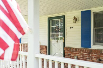 69 Greenway Rd, Stuarts Draft, VA 24477 - photo 2