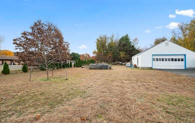 377 Hayden Station Rd, Windsor, CT 06095 - photo 2