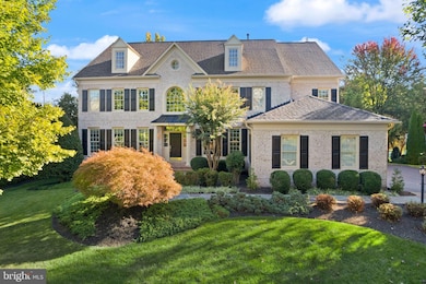 8318 Roxborough Loop, Gainesville, VA 20155 - photo 2