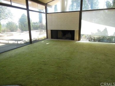 Huge family room with views to back yard!!