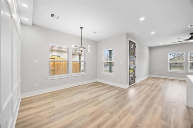 2446 Carmel St unit B, Houston, TX 77091 - photo 6