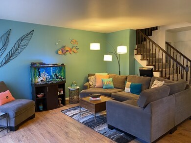 1248 Reading Ct, Wheaton, IL 60189 - photo 5