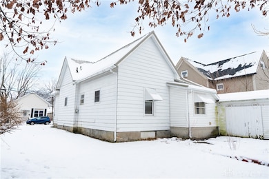 421 N Spring St, Wilmington, OH 45177 - photo 3