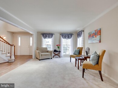 13602 Old Chatwood Place, Chantilly, VA 20151 - photo 4