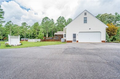 7868 Stonewall Place, Amelia Court House, VA 23002 - photo 4