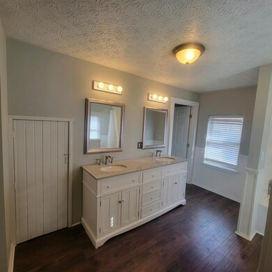 112 Hocking St, Sugar Grove, OH 43155 - photo 4