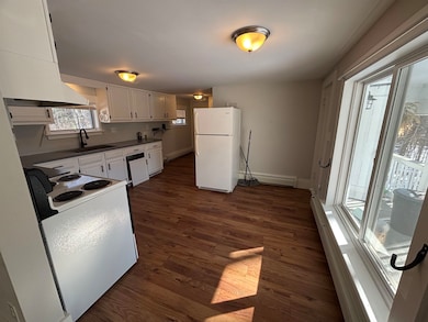 11 Pearl Ln unit 3, Farmington, NH 03835 - photo 3