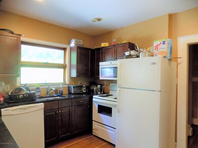 1317 Vine St, Scranton, PA 18510 - photo 3