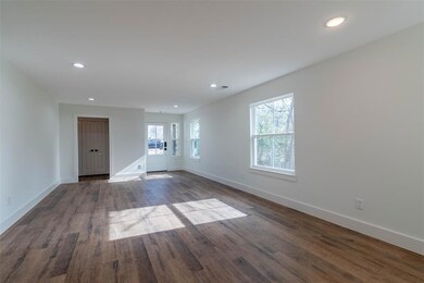 1521 S Rusk Ave, Denison, TX 75020 - photo 5