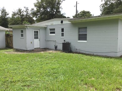 4219 Eve Dr E, Jacksonville, FL 32246 - photo 3