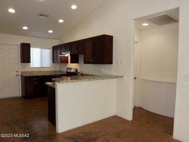1306 E 9th St unit 2, Tucson, AZ 85719 - photo 7
