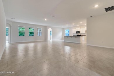 5_dining_living