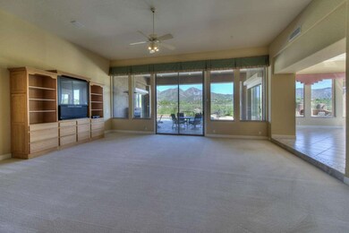 Living & Dining Room w/Ceiling Fan