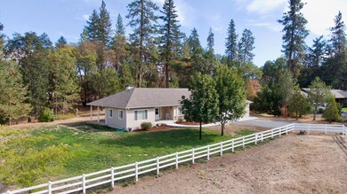 384 Oak Ranch Rd, Grants Pass, OR 97526 - photo 4