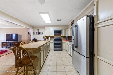 15316Moss-55