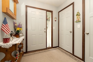 1106 Mulberry Ave NE, Montgomery, MN 56069 - photo 3