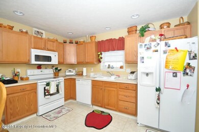 275 Snow Valley Dr, Drums, PA 18222 - photo 6