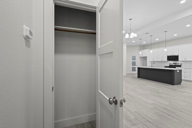 1815 N 19th St, Nederland, TX 77627 - photo 4