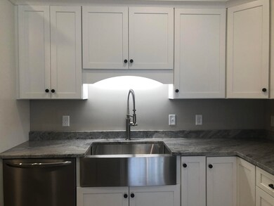 23 Kapok St, Old Orchard Beach, ME 04064 - photo 7