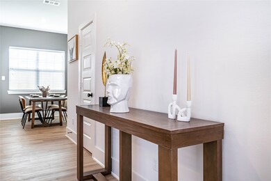 5706 Barbara Rose Ln, Houston, TX 77091 - photo 5