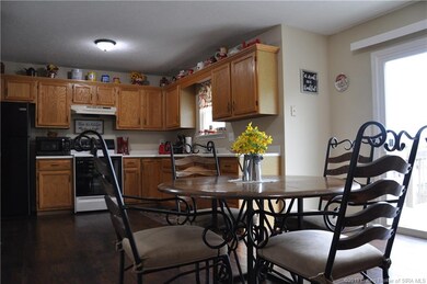 2210 Frontier Ct NW, Corydon, IN 47112 - photo 5