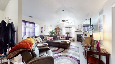 10718 Glenmary Springs Dr, Louisville, KY 40291 - photo 7